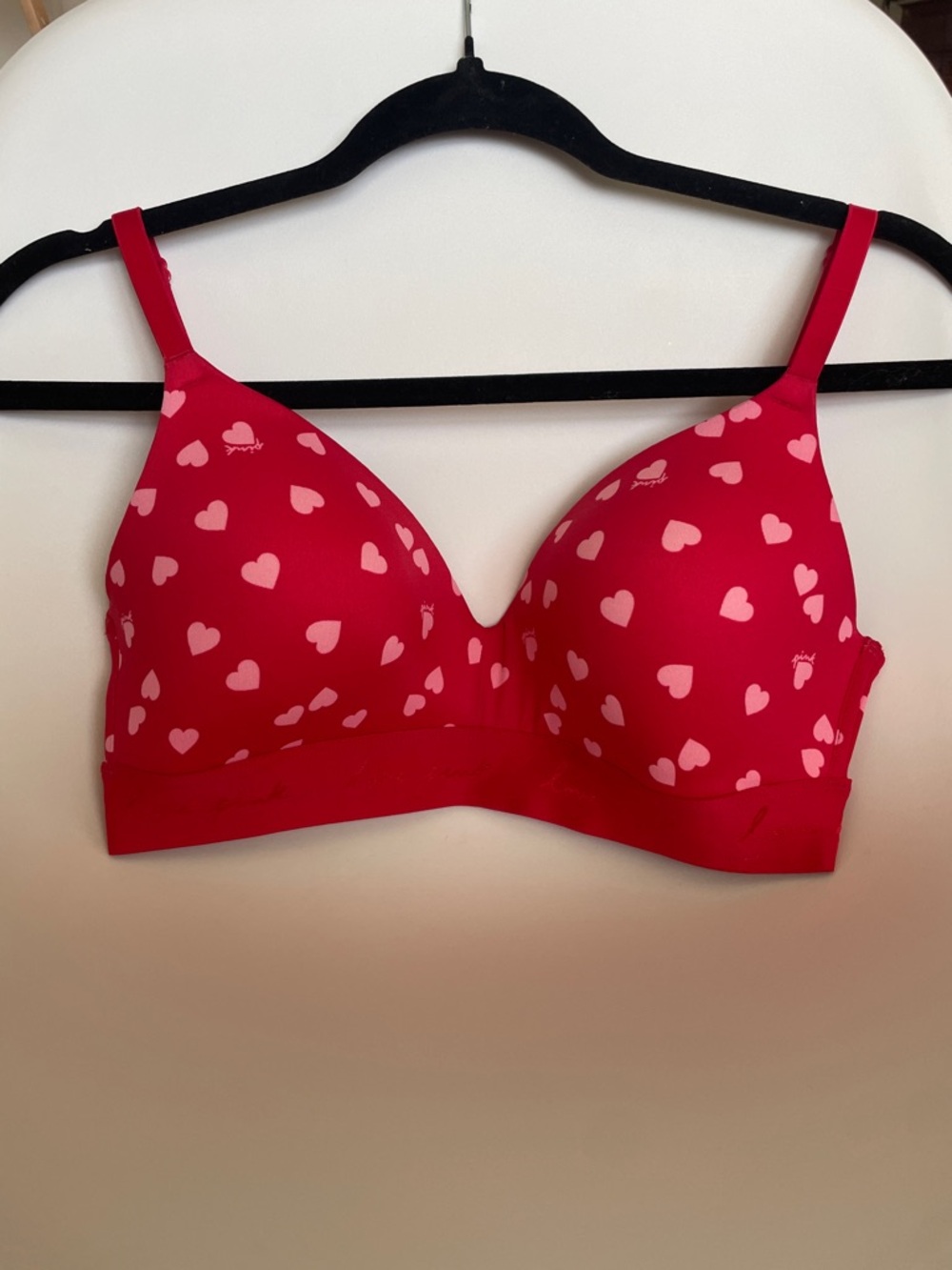 PINK Victoria's Secret Red Wireless T-Shirt Bra with Pink Heart Print